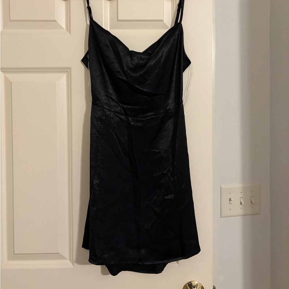 Black dress with adjustable bow in back